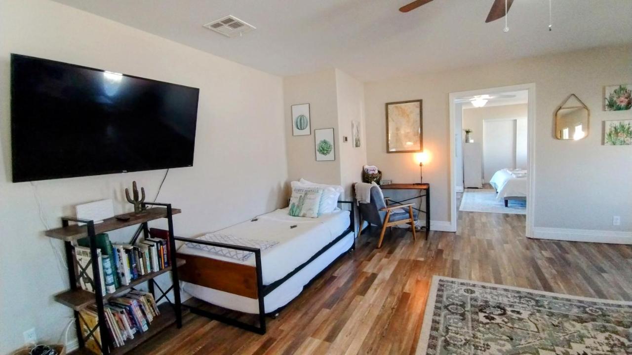 Falcon Cottage 패럼프 외부 사진